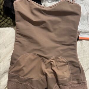 Seamless Shapewear Bodysuit in Nude